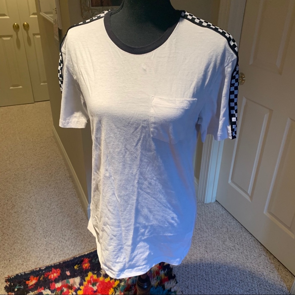 Checkered Tee - Picture 2 of 7